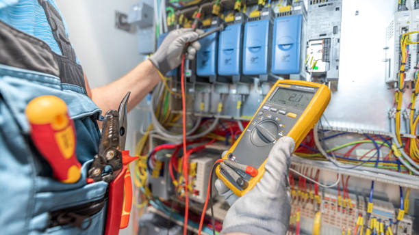 Best Circuit Breaker Repair  in Reform, AL